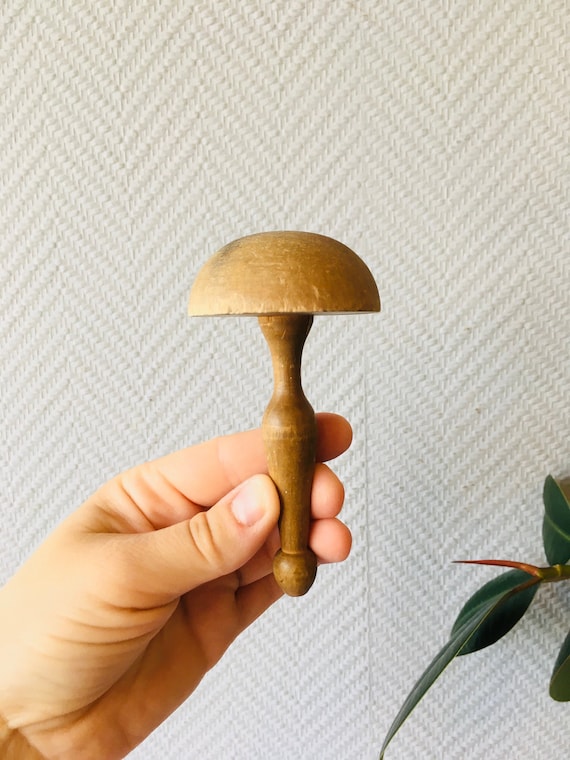 Vintage Wooden Darning Mushroom, Vintage Collectible Sewing Instrument, Darning  Mushroom Vintage Wood Mushroom, Embroidery Tool No.58 