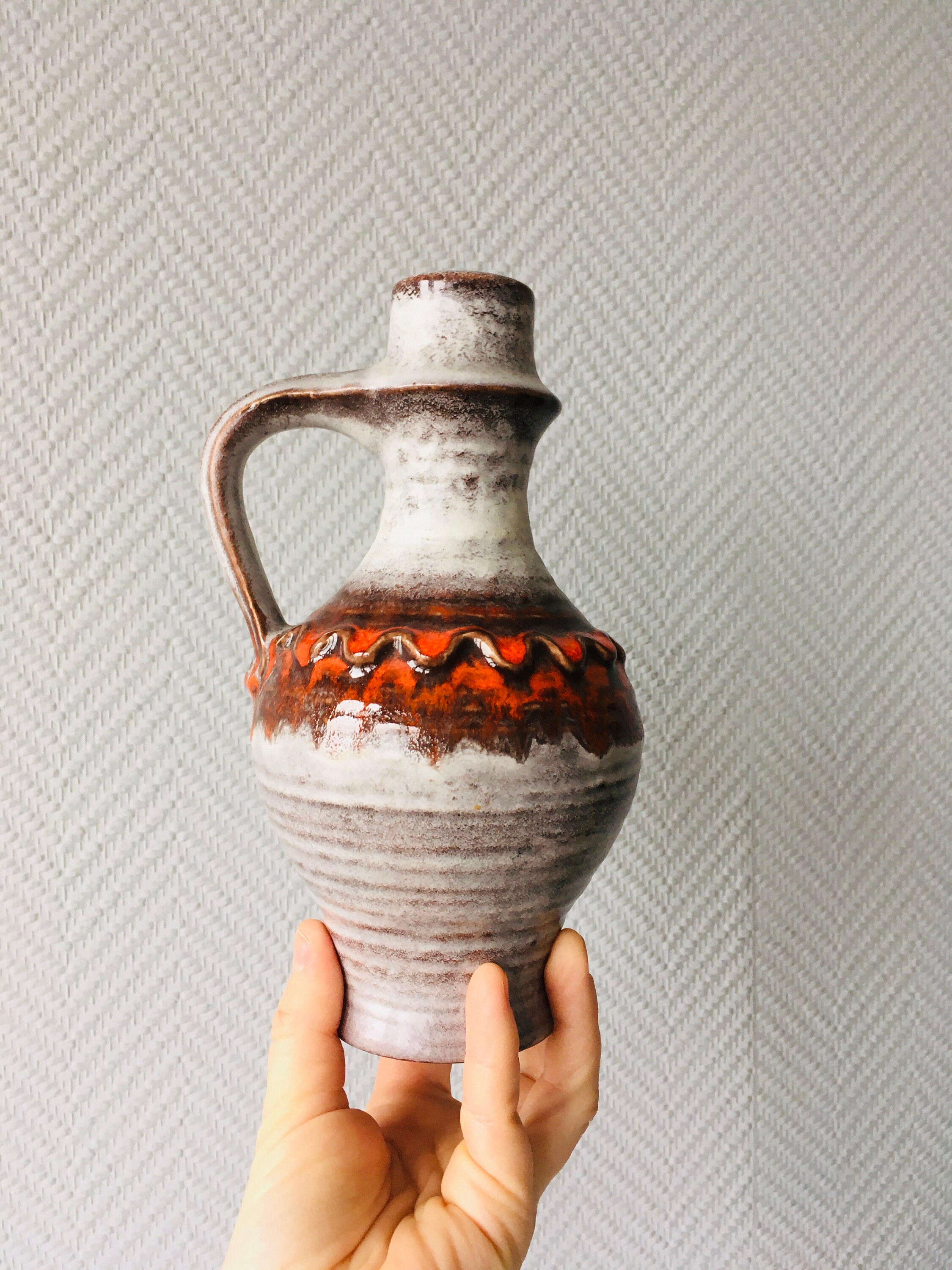 Jasba によるヴィンテージ西ドイツ陶器花瓶、茶色の赤釉陶器、1960