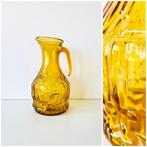 Vintage Yellow Glass Pitcher, Water Pitcher with Handle, Pressed Glass, Vintage 1980s Juice Carafe, Glass Lemonade Pitcher, Juice Jug