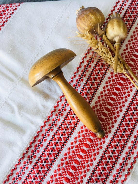 Wooden Darning Mushroom Set - Stitched Modern