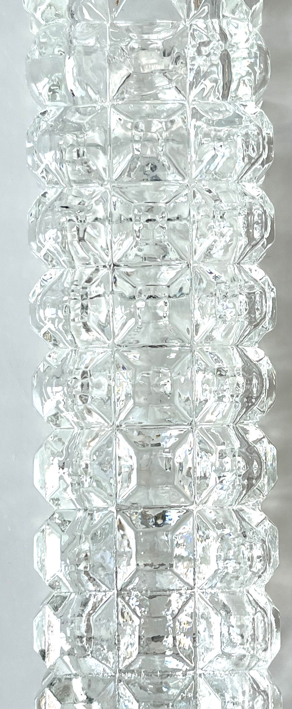 ヴィンテージチェック柄透明ガラス花瓶、細長いガラス花瓶、チェック柄