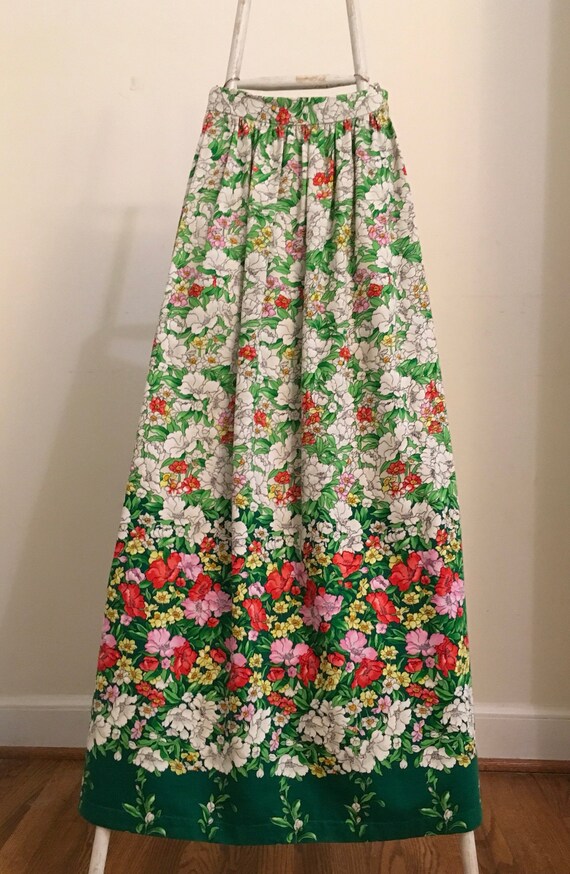 Hippie Maxi Skirt x small. Floral Maxi Skirt x sm