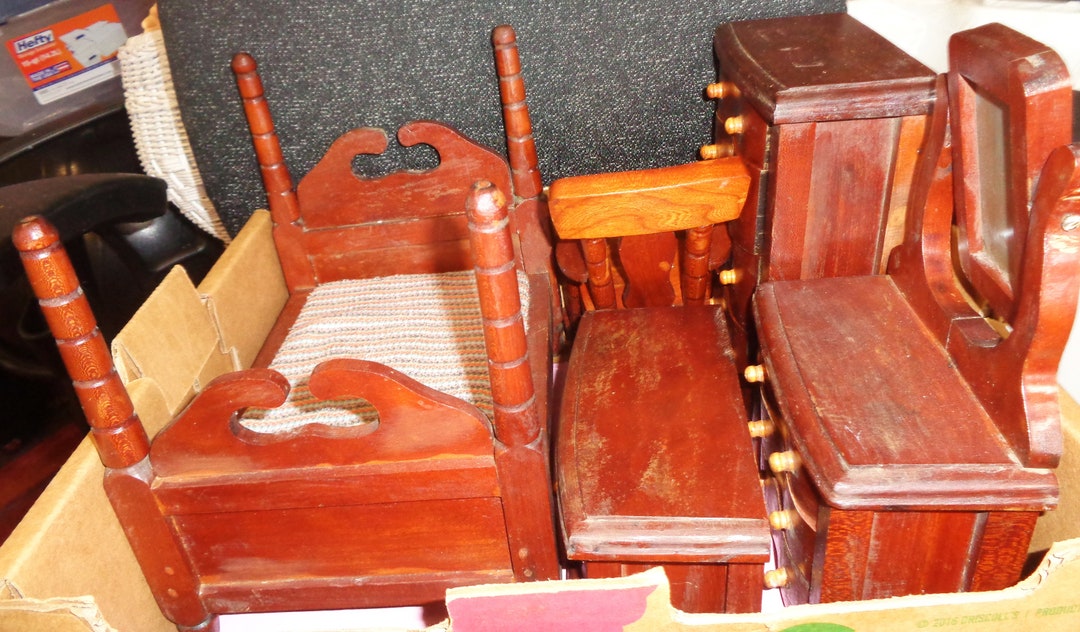 Vintage Large Dollhouse Furniture 4 Pieces Bed Dresser & 2 Etsy