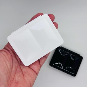 Smallest Artist Watercolor Travel Pocket Palette Made in Italy Black or White - Holds UP to 12 Half pans