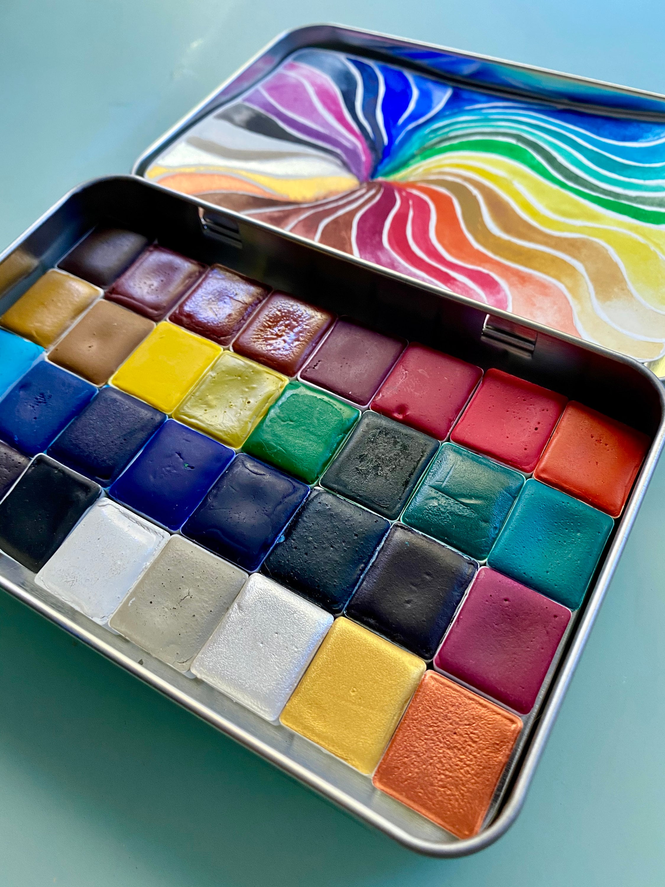 Watercolor Aquarelle Handmade Set 32 HALF pans Includes 3 Mica Sparkly