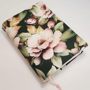 Adjustable A5 book cover, Fabric book cover, Reusable book cover, Handmade book case, Paperback book cover, Book protector