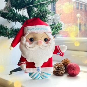 Santa claus decoration, Christmas gift, stocking filler, Xmas gift, father Christmas, felt decoration, secret Santa gift, Xmas tree decor