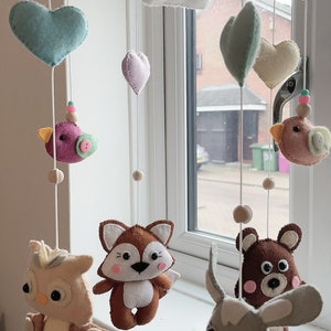 Woodland crib  mobile, baby mobile, forest mobile, baby gift, baby shower gift, baby custom gift, nursery gift, nursery decor, kids room