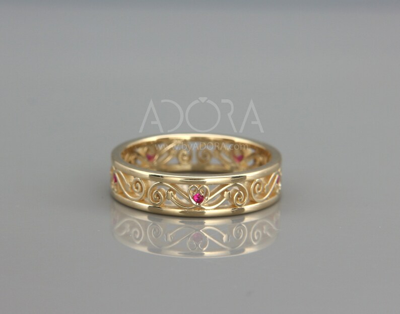 Ruby Filigree Wedding Ring | Solid Gold Filigree Band set with Natural Ruby | Woman Wedding Ring set with Ruby