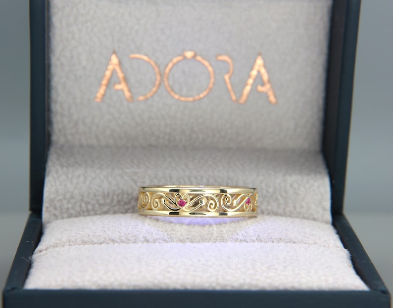Ruby Filigree Wedding Ring | Solid Gold Filigree Band set with Natural Ruby | Woman Wedding Ring set with Ruby