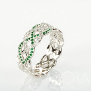 Handmade Emerald Celtic Wedding Ring | 14k White Gold Celtic Ring set with 120 Emerald and natural Diamonds | Celtic Diamond Ring