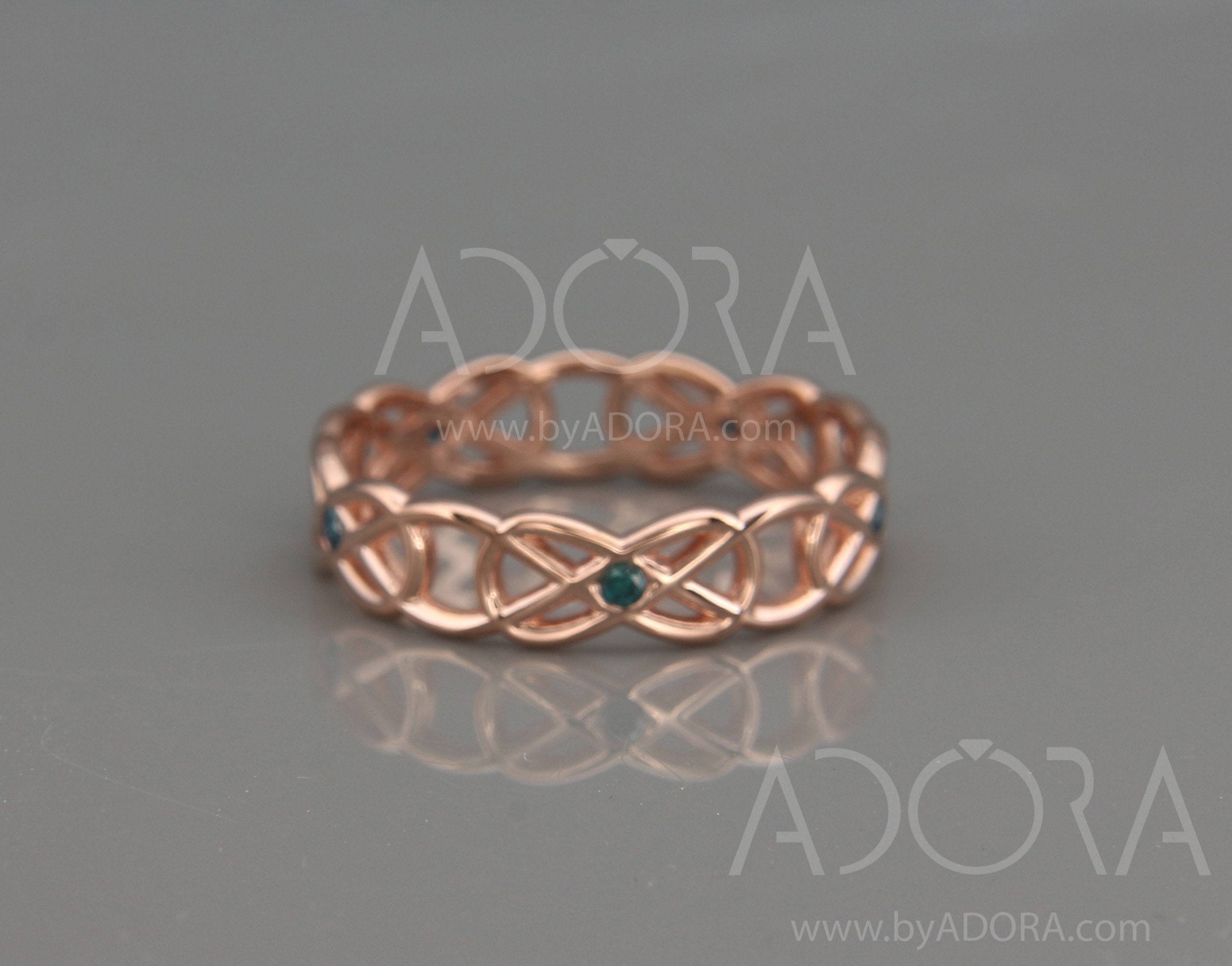 Rose gold celtic knot ring Outlet