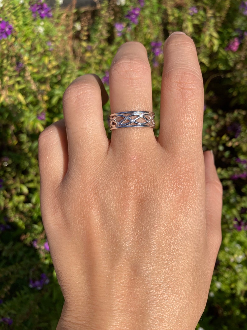Blue Sapphire Wedding Ring Set | 14k Gold Wedding Band Set with natural Blue Sapphire | His and Hers Wedding Band Set | Black Gold Ring