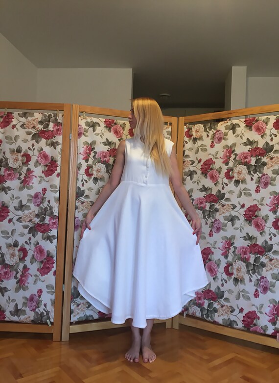 white linen dress for beach wedding