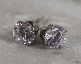 Estate Sterling Silver CZ earrings, 5 mm cubic zirconia, April Birthstone, estate jewelry, bridal jewelry, prom jewelry, pageant jewelry