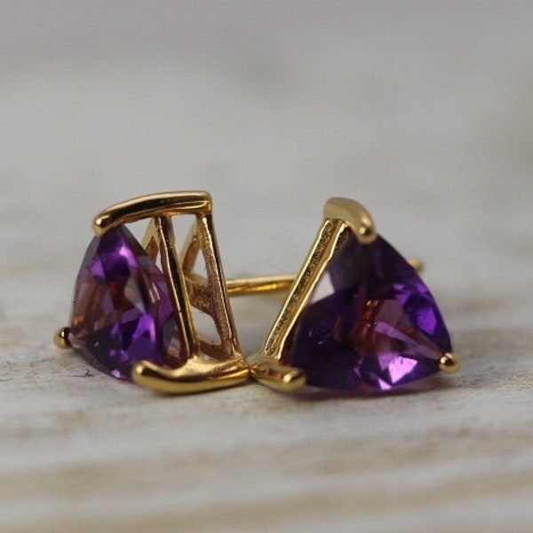 RESERVED Estate 14K Amethyst earrings, Trillon Amethyst stud earrings, 14k yellow gold, February birthstone, 6th anniversary, Fine estate