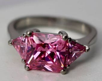 Vintage Pink CZ Cocktail Ring, size 7 1/2, Sterling Silver, Cubic Zirconia, Pink Ice, estate jewelry, Valentine’s Day gift