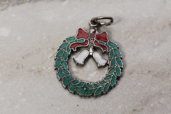 1960s Sterling Silver Christmas Wreath Charm with… - image 1