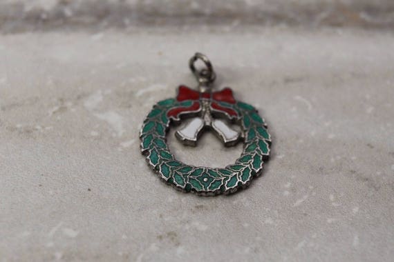 1960s Sterling Silver Christmas Wreath Charm with… - image 2