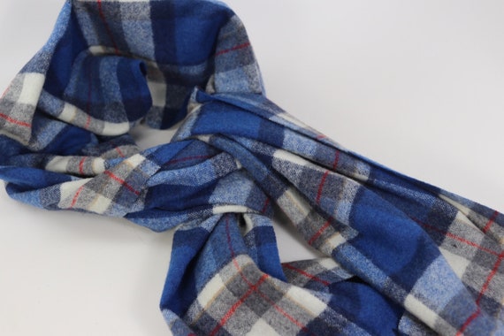 Vintage Pendleton Blue plaid scarf, 100% Virgin W… - image 3