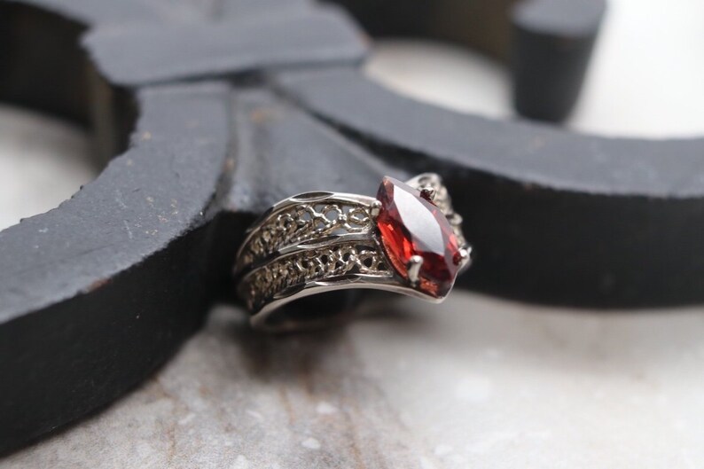 January Birthstone Genuine Red Garnet 925 Sterling Silver Ring Size 7 6.75 6.5 6
