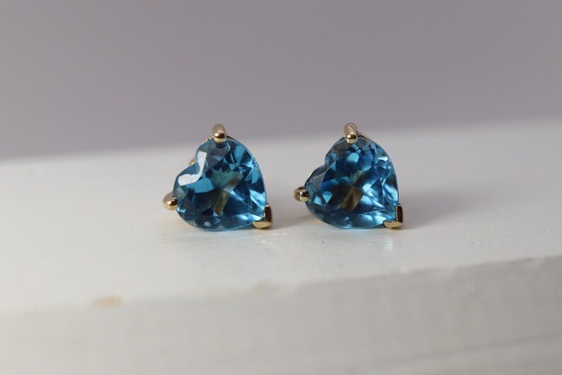 fine estate jewelry 9mm 3 ct each yellow gold Blue Topaz heart earrings Estate Blue Topaz Earrings November Birthstone 4th anniversary
