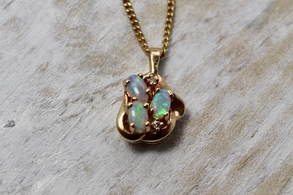 14k Vintage Natural Opal Pendant Necklace Genuine Diamond - Vintage Gold Opal Pendant 14k Vintage Natural Opal Pendant Necklace Genuine Diamond - Vintage Gold Opal Pendant