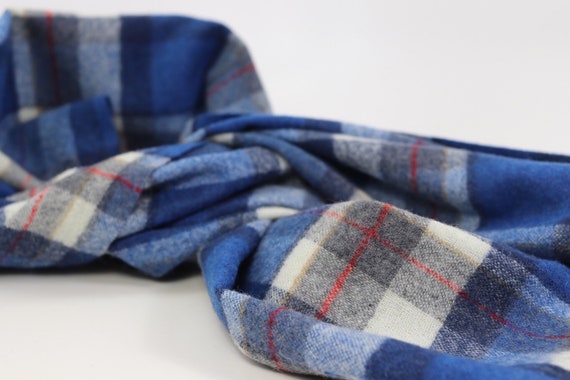 Vintage Pendleton Blue plaid scarf, 100% Virgin W… - image 10