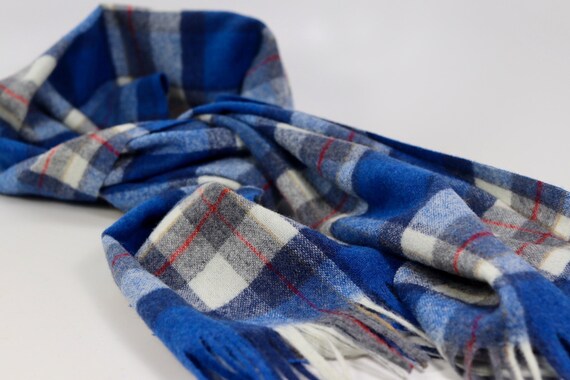 Vintage Pendleton Blue plaid scarf, 100% Virgin W… - image 9