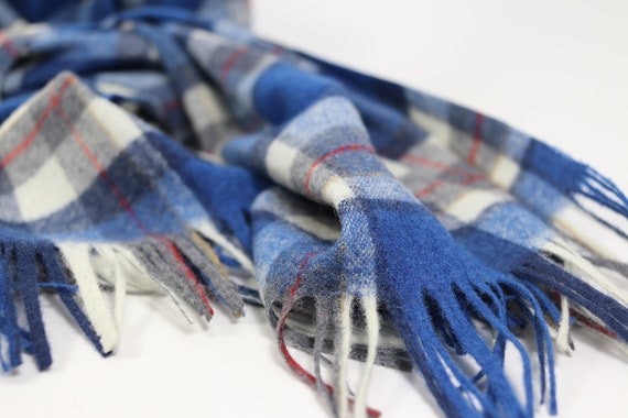 Vintage Pendleton Blue plaid scarf, 100% Virgin W… - image 4