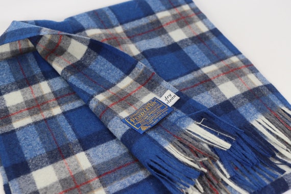 Vintage Pendleton Blue plaid scarf, 100% Virgin W… - image 2