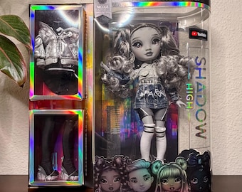 Rainbow High Shadow Series 1 Nicole Steel - Grayscale Fashion Doll Set