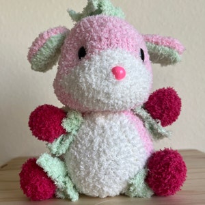 Fragola Coniglietto Coniglio Coniglio Calzino fatto a mano Peluche Peluche Kawaii Baby Shower Regalo di Pasqua Giocattolo
