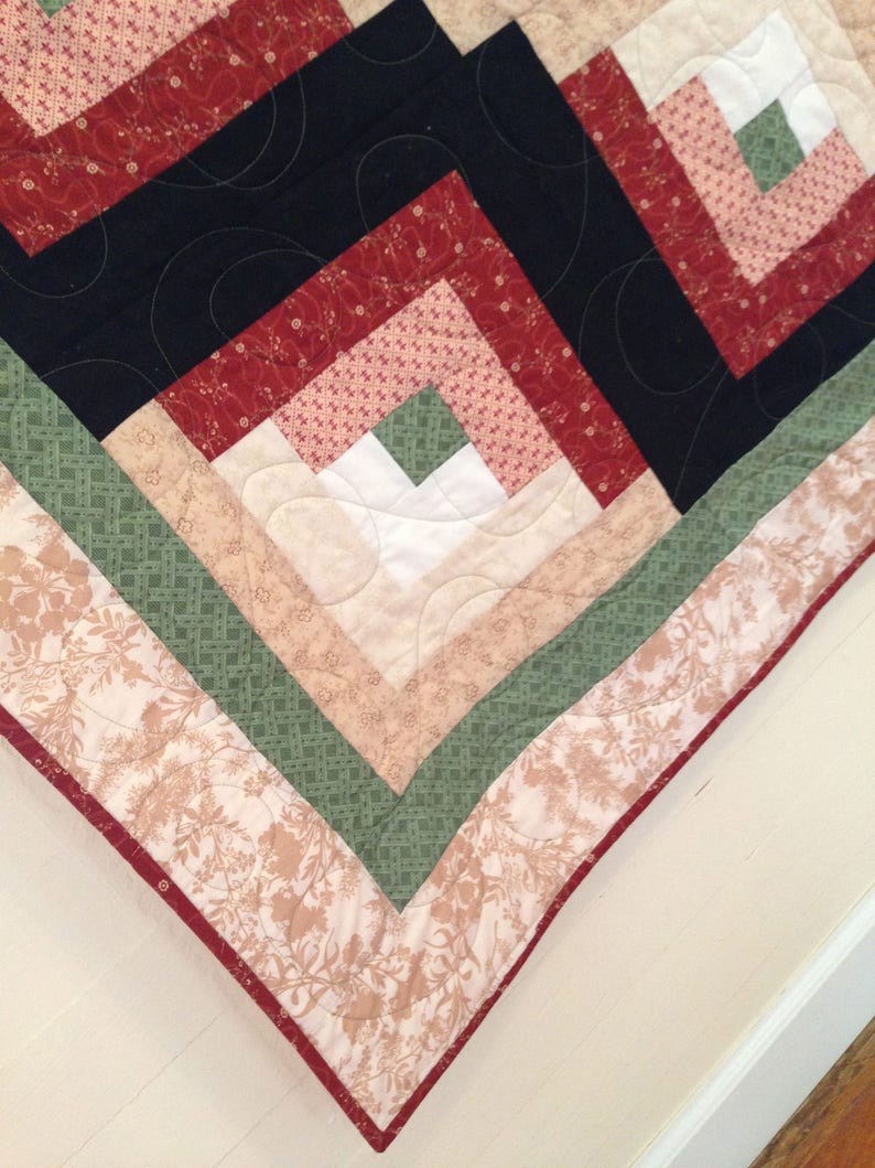 Log Cabin Quilt , Handmade Quilt, Log Cabin Pattern Quilt image 4