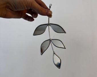Dekorativer Glasmalerei-Blattstielspiegel, kleiner Wandbehang, botanischer Spiegel, Gartenliebhabergeschenk, Glaskunst, Naturliebhabergeschenk