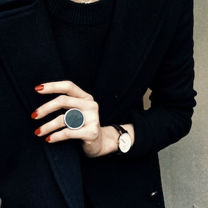 Big black disc ring Statement rings for women Chunky gothic jewelry minimalist large disk massive round circle architectural geometric Bold 7 US 28mm diameter US