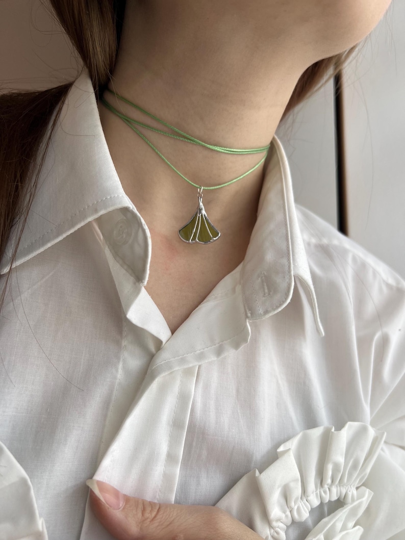 Tiny leaf pendant necklace, gingko leaf necklace, stained glass necklace, botanical pendant, nature jewelry, unique necklace, gift for women