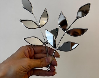 Spiegelblattstiel Wanddekor, dekorativer minimalistischer Spiegel, botanischer Wandbehang, Glasmalerei, Geschenk für Naturliebhaber, Pflanzenwohnkultur