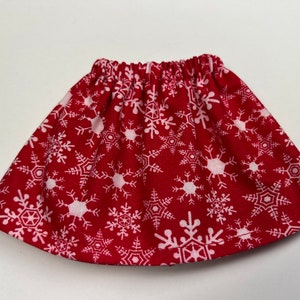 Jupe rouge avec des flocons de neige blancs Convient à une poupée elfe de Noël Vêtements pour lutins Tenue tendance d'hiver image 4