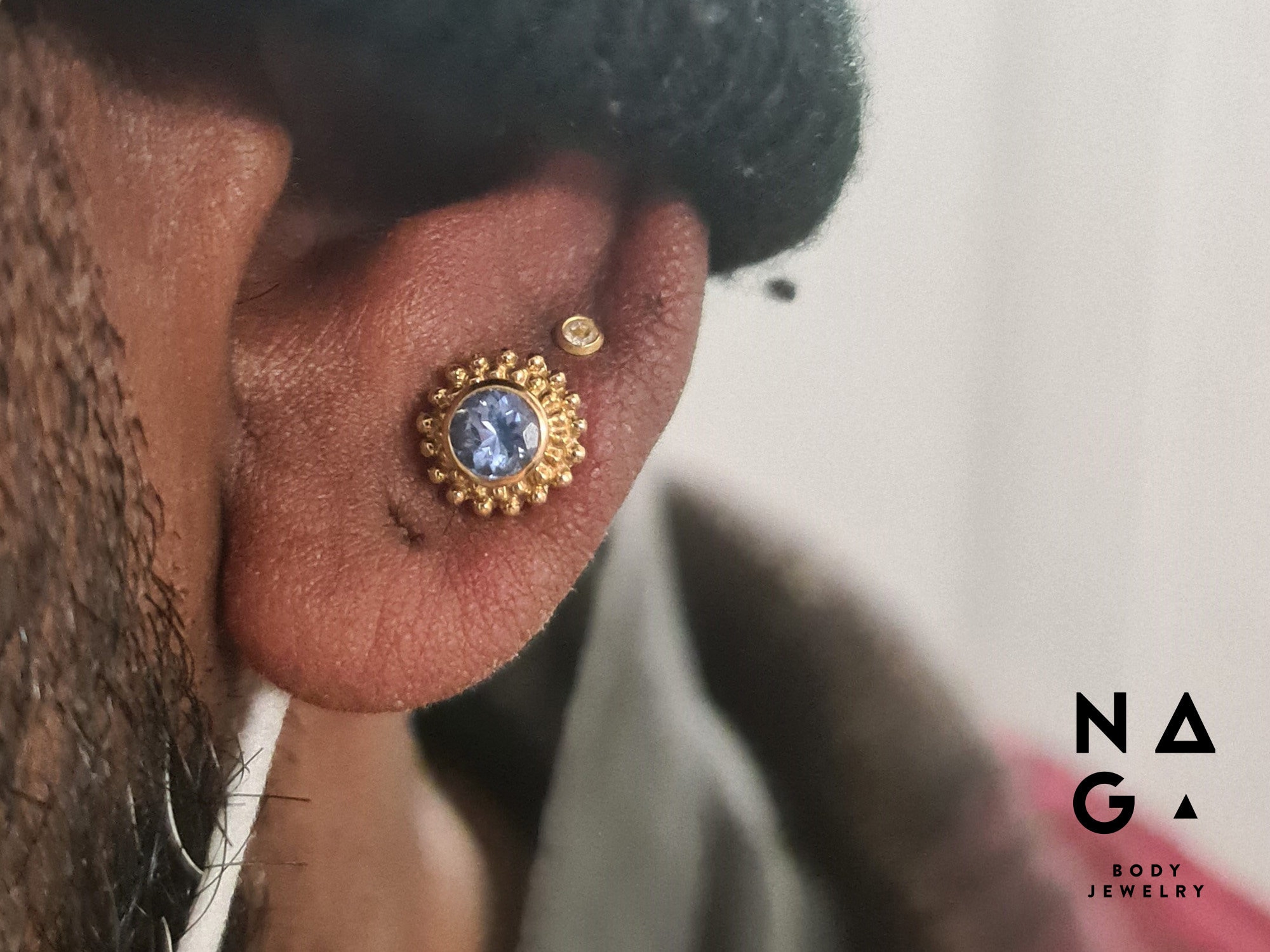 1 Piece of TANZANITE Threadless 18k Gold End Pin, Safe Body