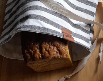 Lined Bread Bag ~ Keeps your fresh baked goods soft!! 2 different sizes ~ Loaf & Boule / Artisan ~ washable sourdough homemade bread baking