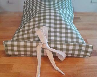 Reusable lined bread bag