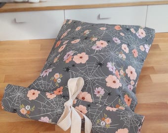 Lined Bread Bag ~ Keeps your fresh baked goods soft!! 2 different sizes ~ Loaf & Boule / Artisan ~ washable sourdough homemade bread baking