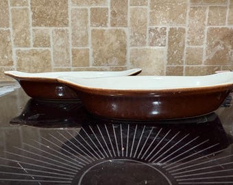 Pair of Hull Pottery Individual Casserole Dishes