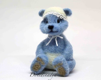 Needle felted bear baby shower announcement it's a boy. Baby shower gift