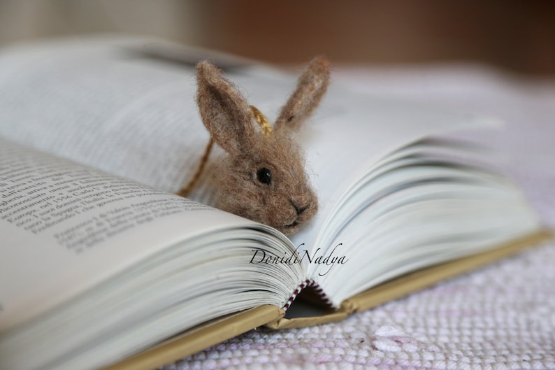 Bunny needle felted bookmark. Gift for him. Gift for her.