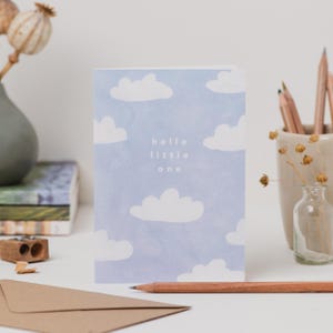 Blaue Wolken Hallo kleine Karte - neue Baby Jungen Karte - Hallo Baby Karte - neue Ankunftskarte