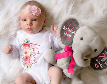 Conjunto de regalo para niña recién nacida, 2 piezas, elefante personalizado, Animal relleno, Swirlie, inicial, cesta para Baby Shower, Floral personalizado, rosa intenso