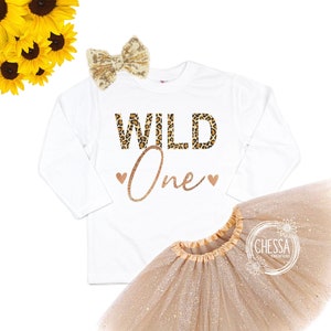 Girl Wild ONE 1st Birthday Outfit, Shirt for First Birthday Cake Smash, Animal Print Leopard Cheetah Outfit Set with Tutu & Bow, Gold