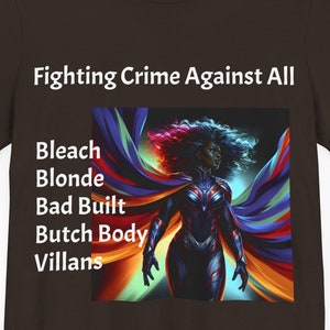 T-shirt a maniche corte in jersey unisex colorato motivazionale con corpo di Bleach Blonde, Bad Built, Butch